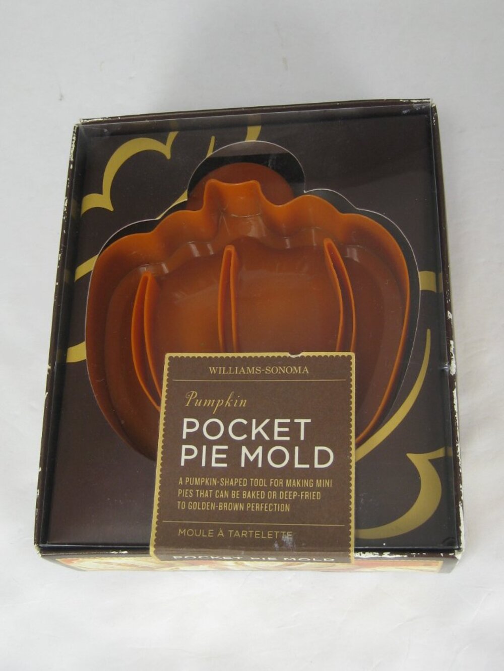 Williams Sonoma Pumpkin Shaped Pocket Pie Mold in Original Box, Pie Tarts